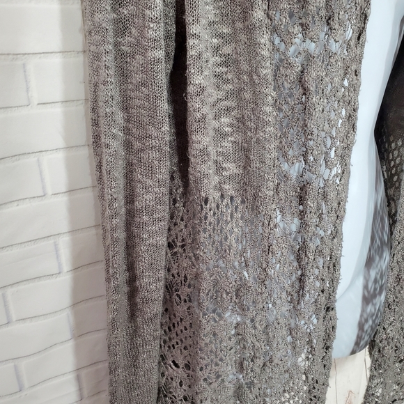 Belldini Gray Crochet Knit Long Sleeve Open Cardigan Sweater - Picture 4 of 14